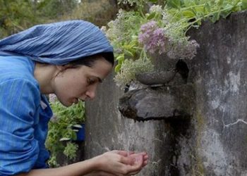 Wudhu yang baik diawali dengan membasuh tangan