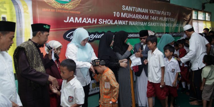 Proses santunan anak yatim pada 10 Muharram (Ist)