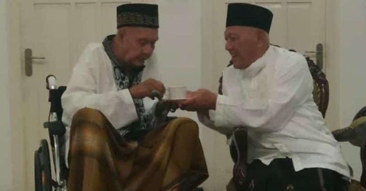 Gus Hakam wafat
