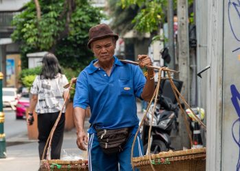 Bekerja Adalah Harga Diri Seorang Lelaki