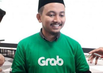 Ainun Najib, pakar teknologi