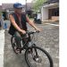 Buya Syafii Maarif saat bersepeda