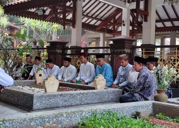 Ustaz Abdul Somad ke Tebuireng