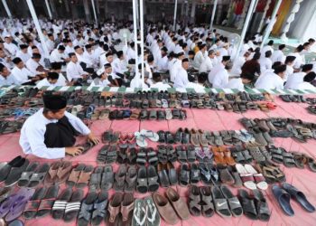 Dua Hal Penting Mendidik Akhlak Menurut Imam Ghazali