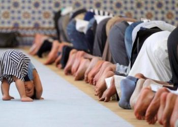 Astaghfirullah, “Ada Pencuri dalam Shalat”