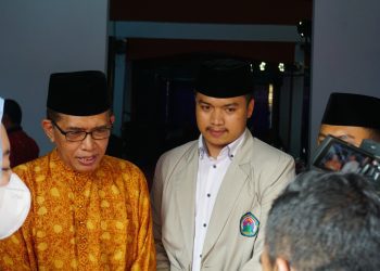 sifat yang harus dimiliki pemimpin