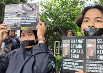 Penetapan KUHP Dibalas Aksi Tutup Mulut1