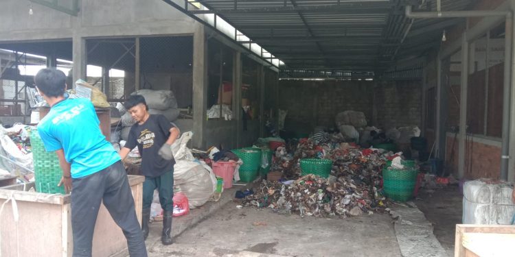 Tips mengelola sampah dari NIng Ika (Abdurrahman)