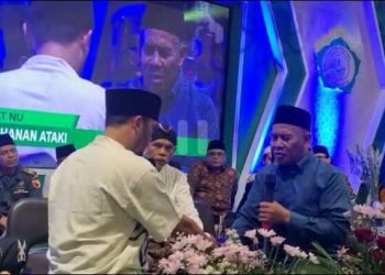 Ustadz Hannan Attaki Berbaiat Menjadi Bagian dari NU