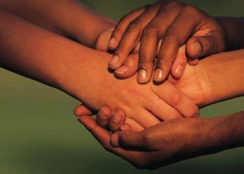 Tolong-Menolong; Solusi Hidup bagi Makhluk Sosial.