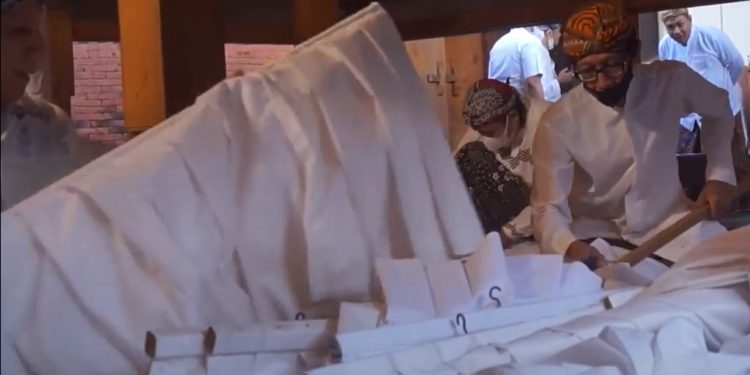 Mengenal Tradisi Buka Luwur di Kudus pada Hari Asyuro