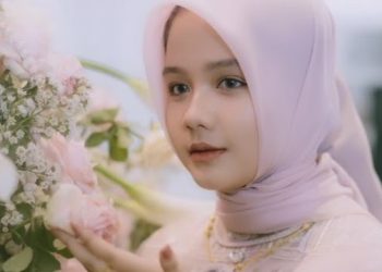 Sosok Inspiratif Ning Chasna Nayluver, Putri Gus Kautsar