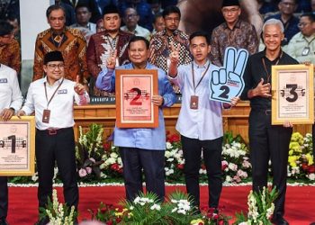 Pilpres dan Panggung Sandiwara
