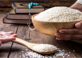 Hukum Membayar Zakat Fitrah setelah Shalat Id