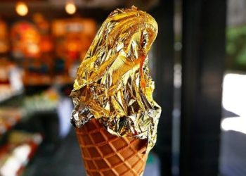 Hukum Mengonsumsi Hidangan dengan Topping Emas, Haram