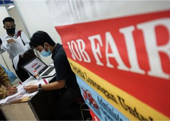 Lowongan Kerja di Indonesia Masih Sedikit? Ini Alasannya