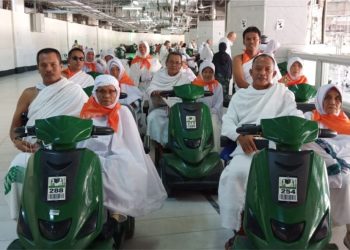 Hukum Thawaf Menggunakan Kendaraan