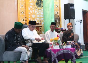 Gus Kikin Jejak Keislaman dan Keindonesiaan KH Hasyim Asy'ari