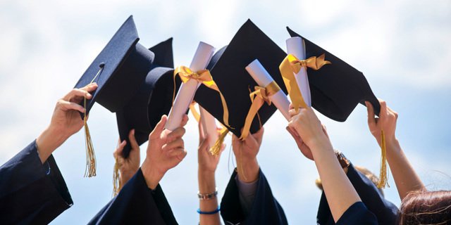 Tren Baru Dunia Kerja Saat Ini, Gelar Sarjana Sudah Biasa