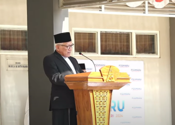 Pengasuh Pesantren Tebuireng Jelaskan Tantangan Santri di Era Digital. Foto: YouTube Tebuireng Official.