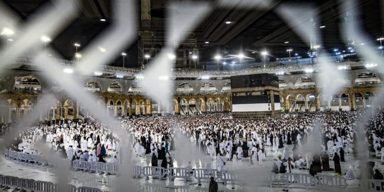 Hadis Tentang Amalan Bernilai Pahala Haji yang Sempurna. (Ist)