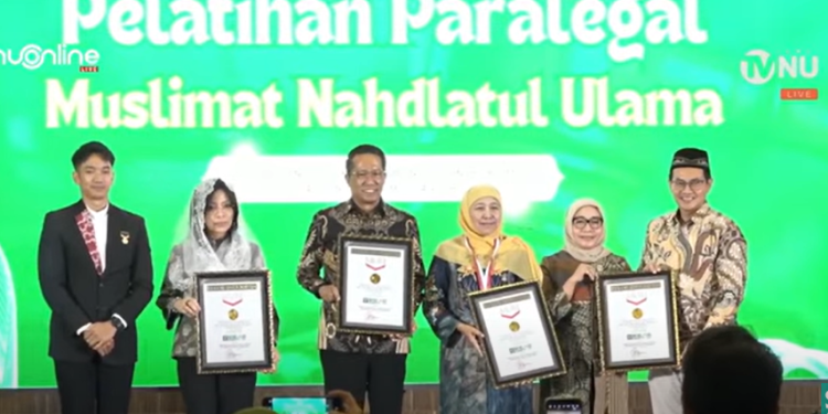 Muslimat NU Targetkan Pembentukan 1.794 Pos Bantuan Hukum Desa. Foto: Youtube NU Online