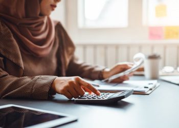 Wanita Karier Perspektif Syaikh Yusuf Al-Qardlawi. (Ist)