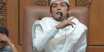 Gus Iqdam Cara Sederhana Menghadapi Kesulitan Hidup. (Ist)